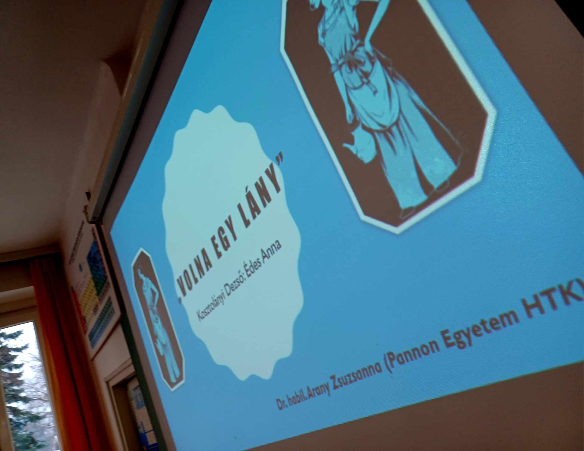 „volna egy lány”… Tovább folytatódik a PE HTK Beiskolázási programja