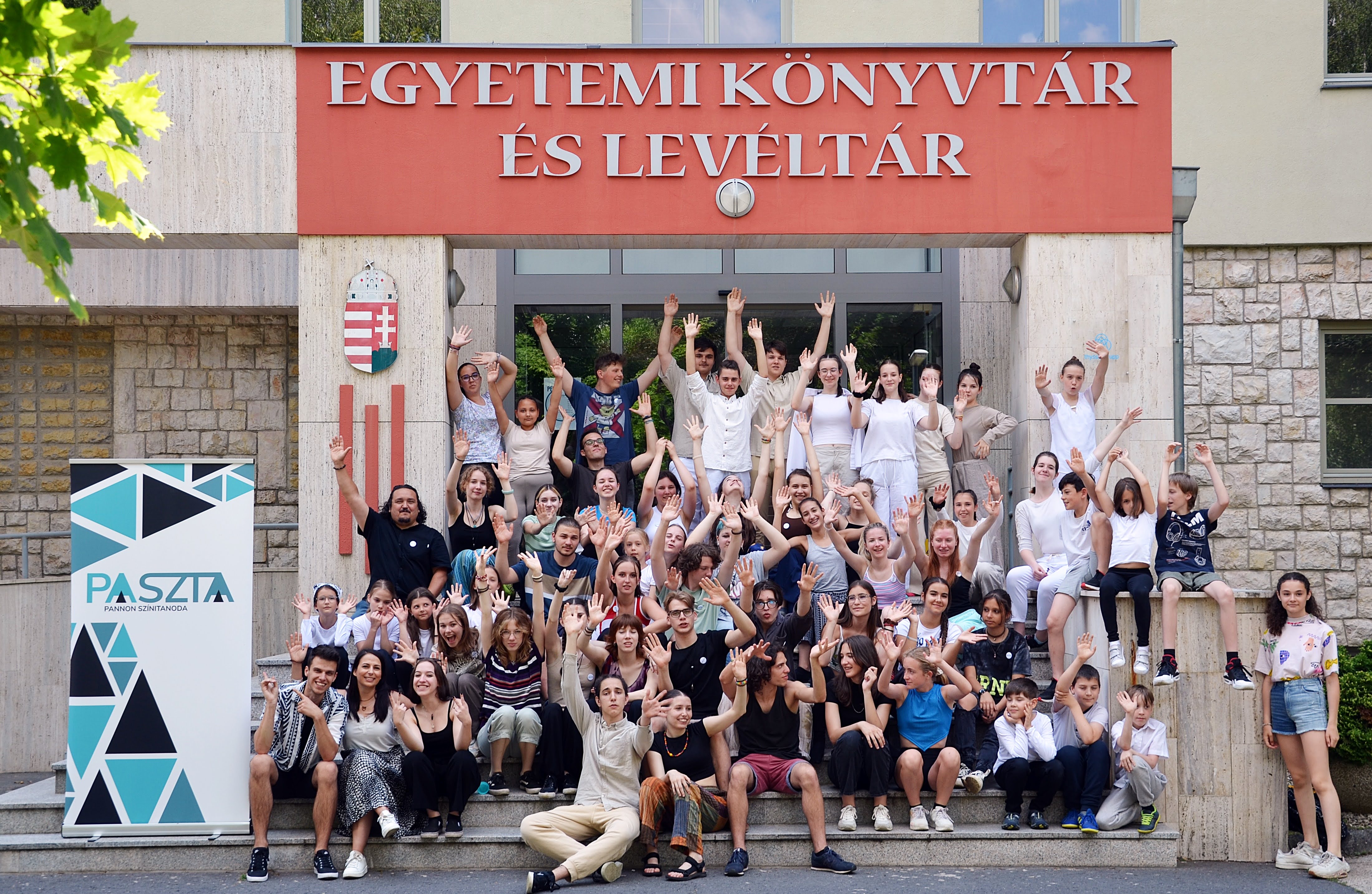 PANNON SZÍNITANODA ŐSZI SIKER