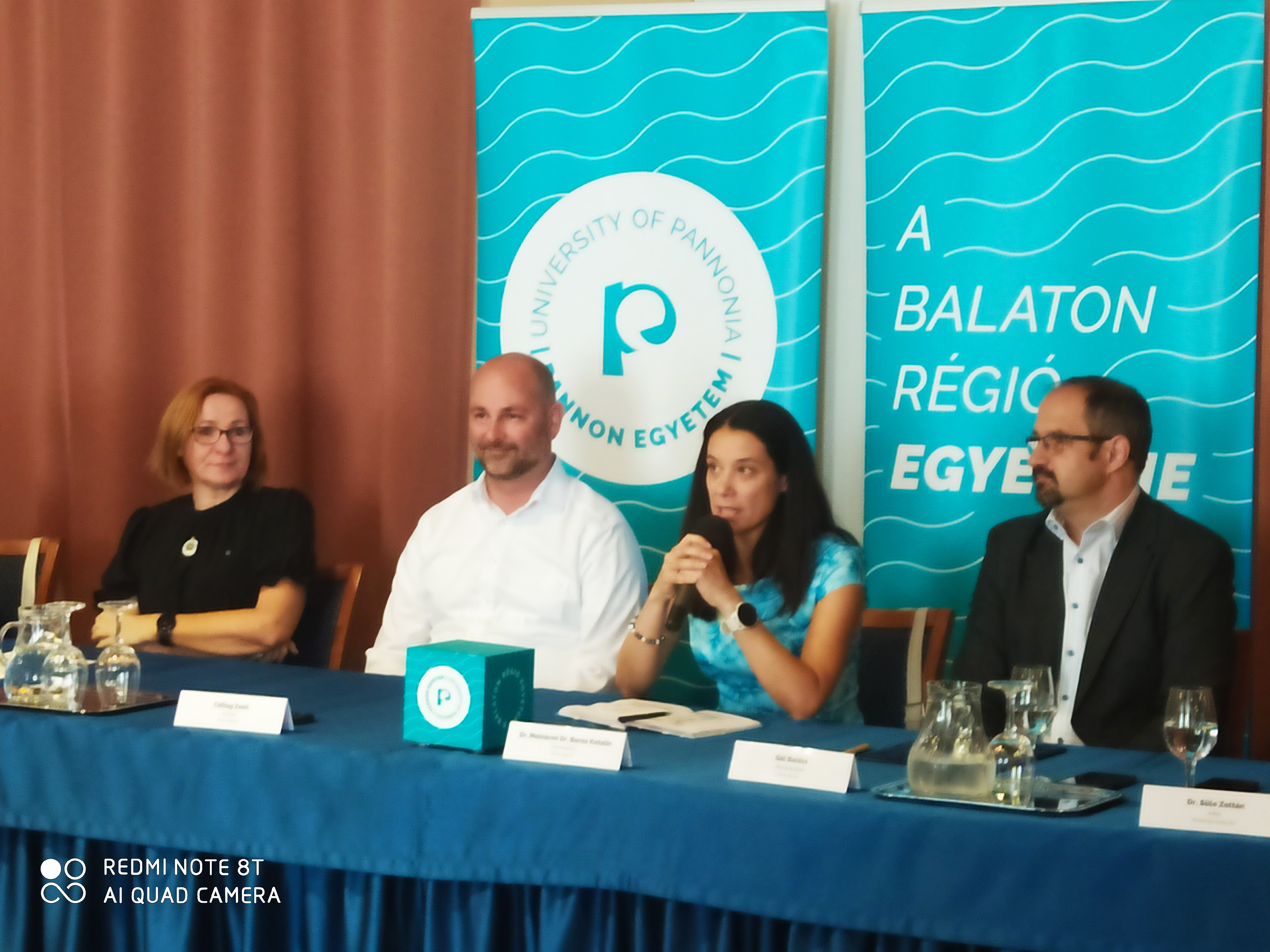 Felvételi eredményekkel kapcsolatos sajtótájékoztató zajlott ma a Pannon Egyetemen